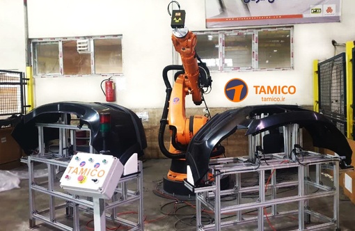 نصب و راهاندازی سلول رباتیک برش لیزر قطعات پلیمری با هندسه فضایی با دقت 0.1 میلیمتر